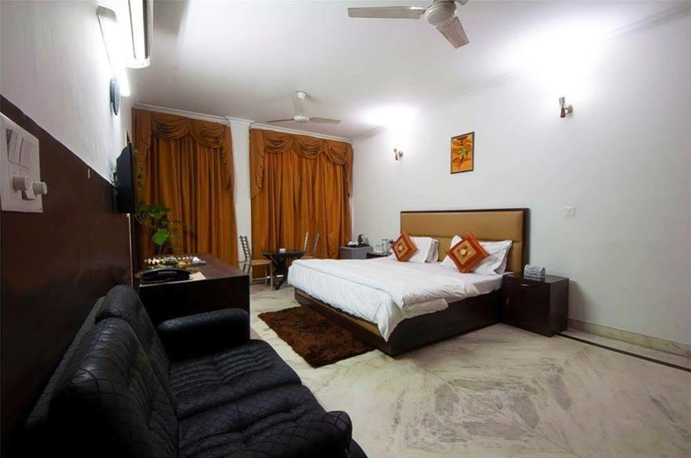 Hotel Jmd Residency à New Delhi Extérieur photo