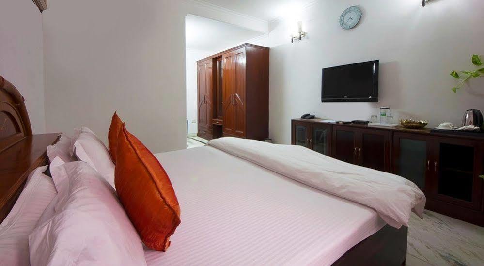 Hotel Jmd Residency à New Delhi Extérieur photo